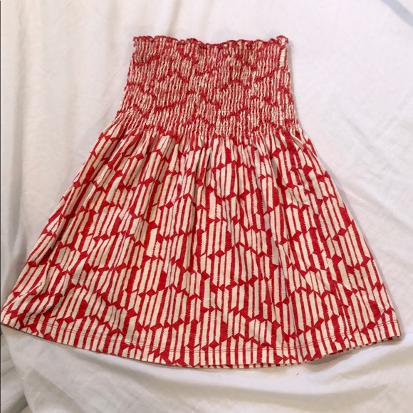 Cute red tube top - Picture 4 of 5